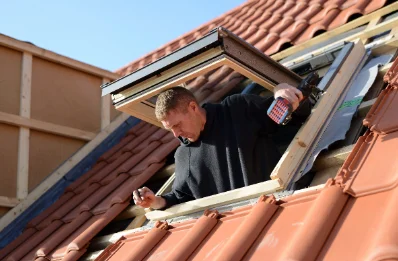 Pose de fenêtres de toit Velux à Bizonnes
